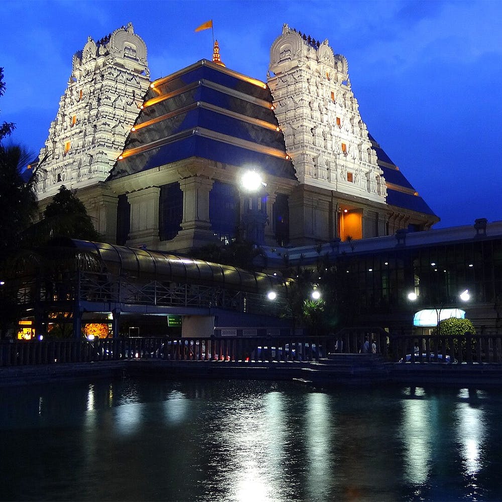 listing-details-carousel